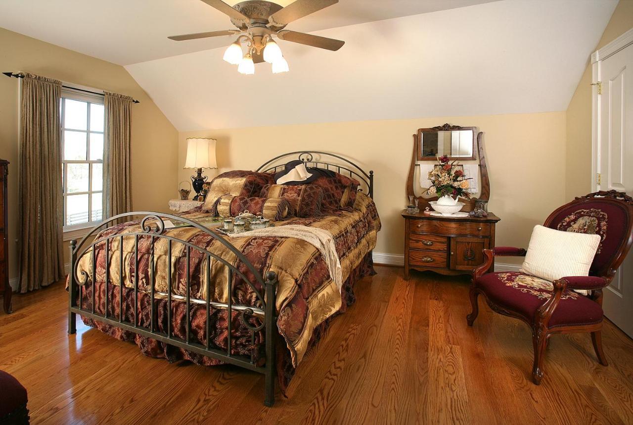 Bluegrass Country Estate Bed & Breakfast La Grange Bagian luar foto